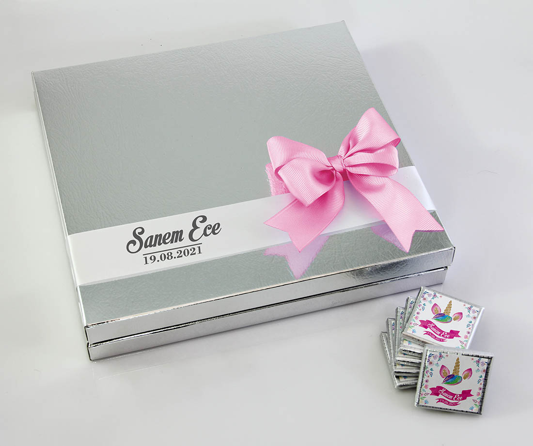 Kız Bebek Hediye Seti - Çikolata, Magnet, Kapı Süsü - Face Unicorn