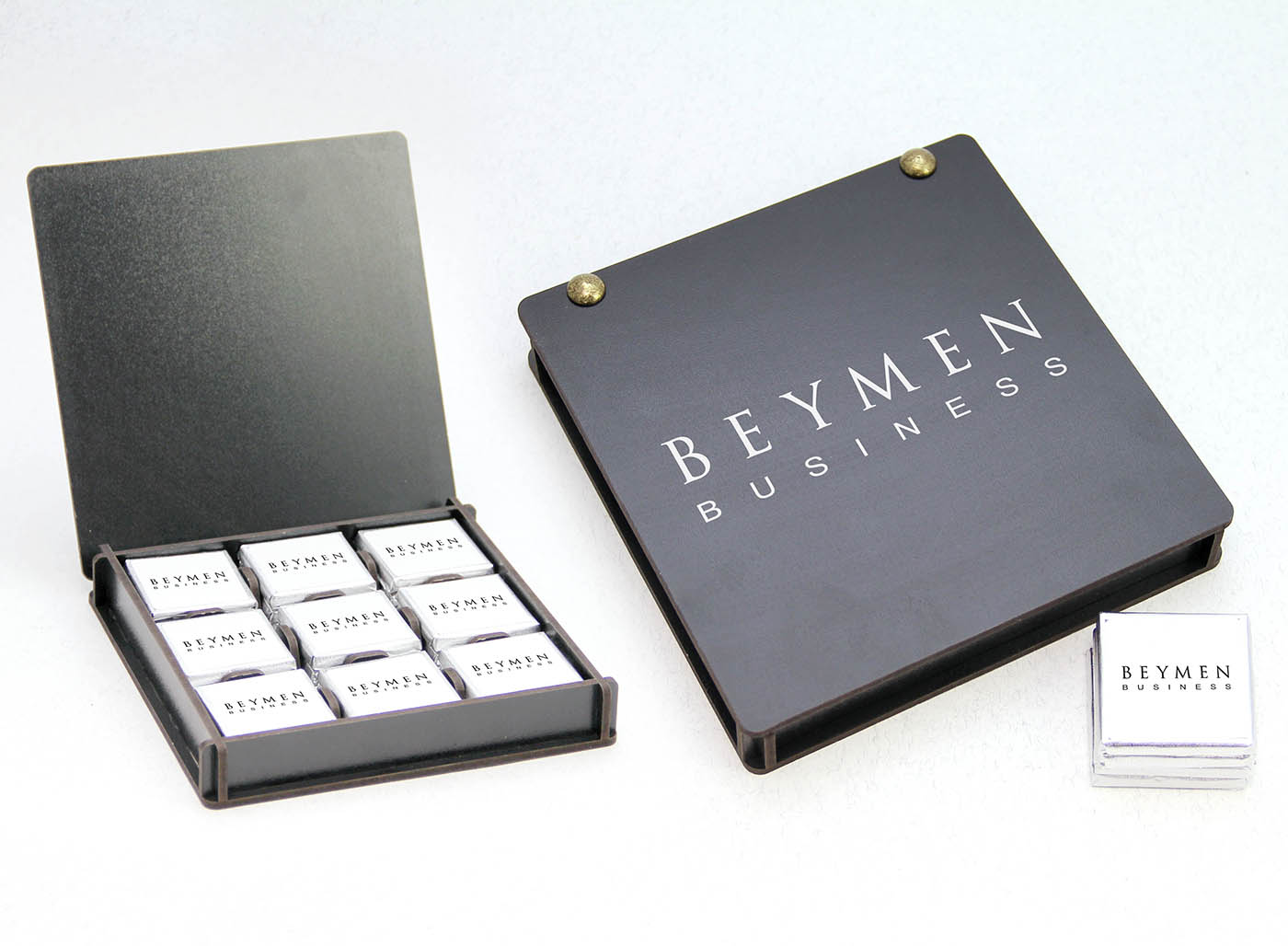 Kurumsal, Ahşap Kutulu Madlen Çikolata - 18’li - Logo veya Fotoğraf