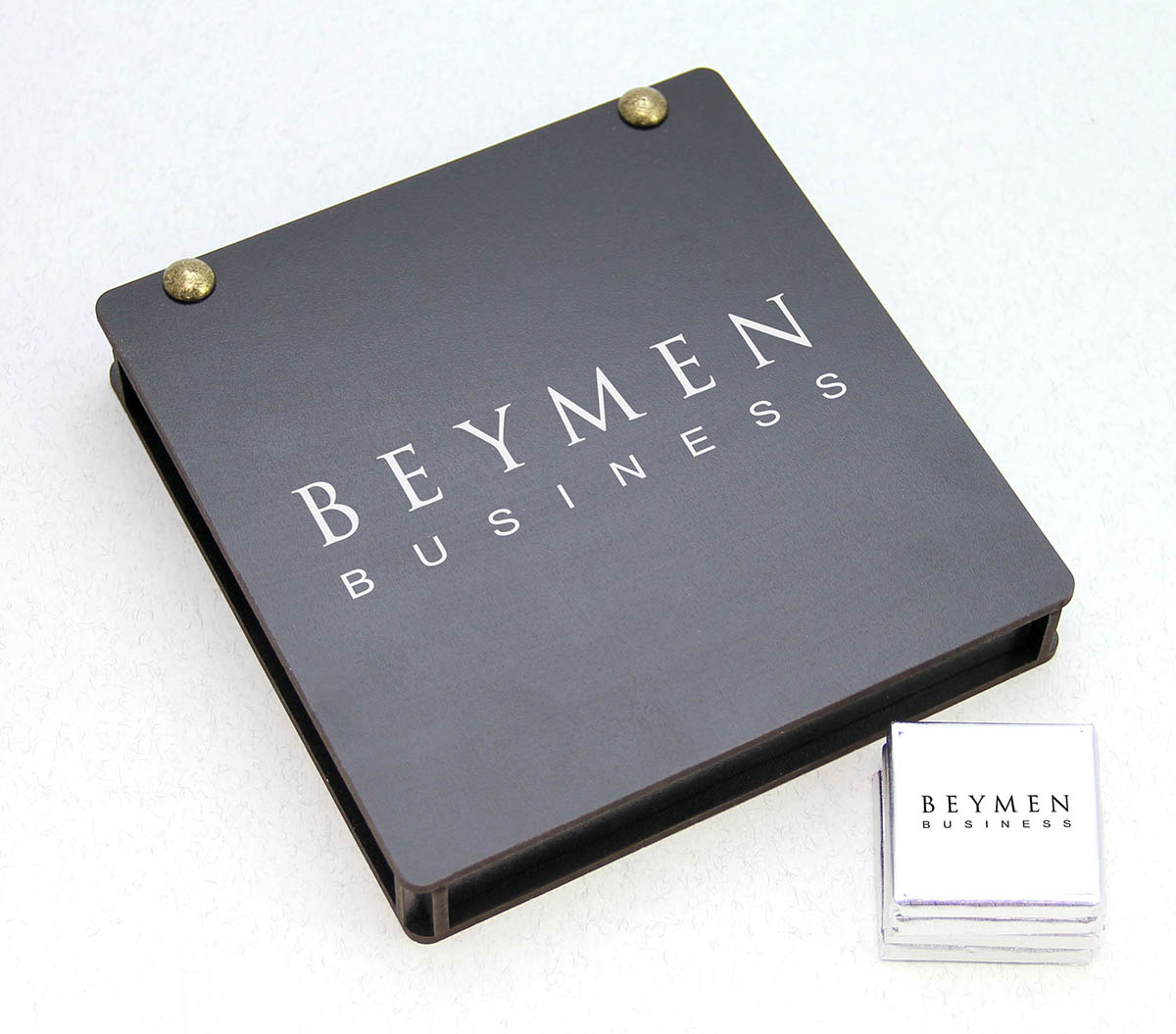 Kurumsal, Ahşap Kutulu Madlen Çikolata - 18’li - Logo veya Fotoğraf