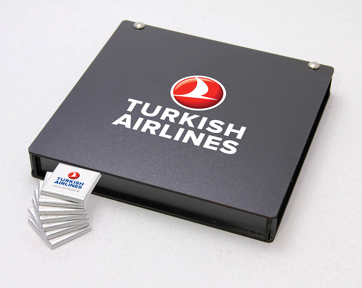 Kurumsal, Ahşap Kutulu Madlen Çikolata - 32’li - Logo veya Fotoğraf