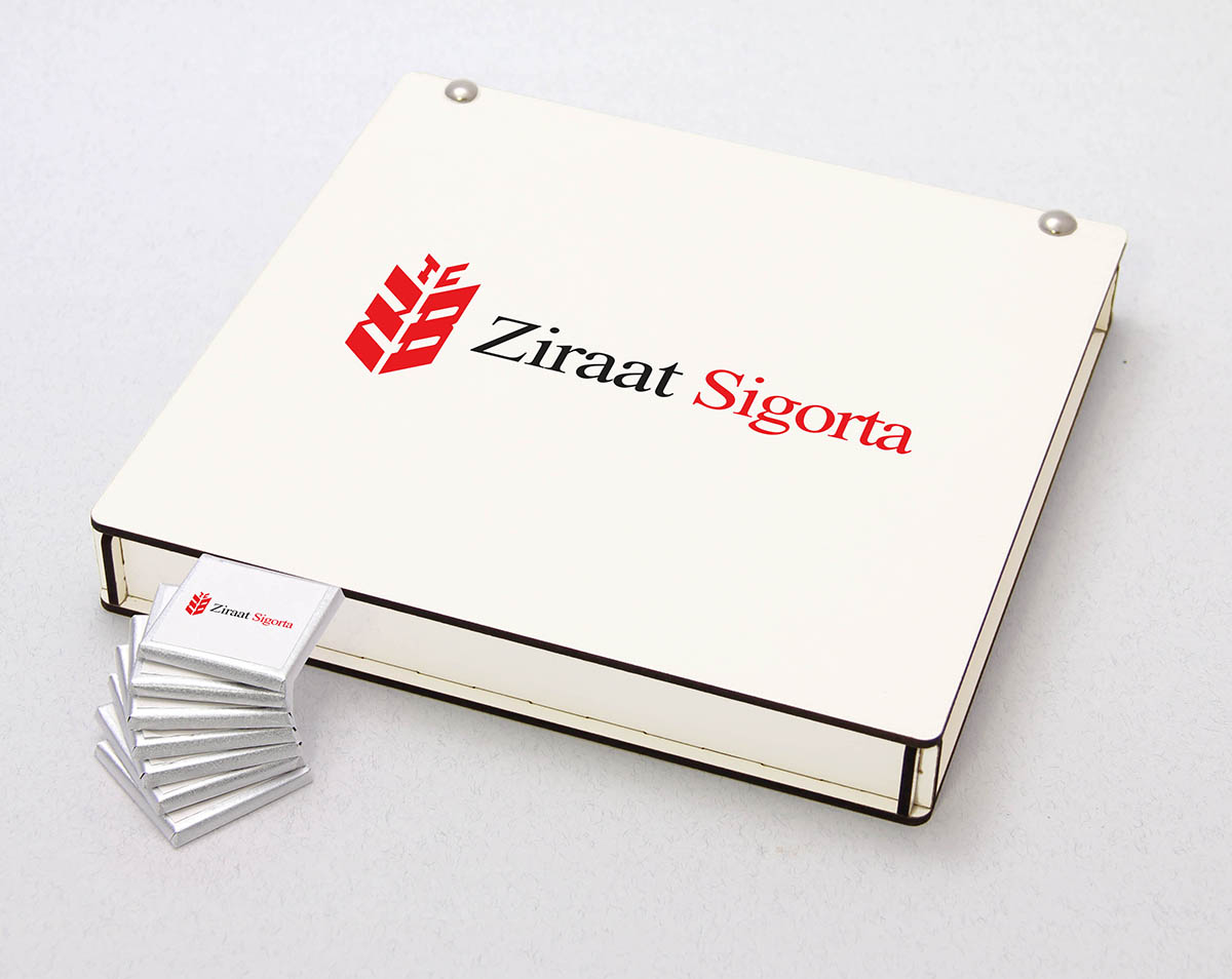 Kurumsal, Ahşap Kutulu Madlen Çikolata - 32’li - Logo veya Fotoğraf