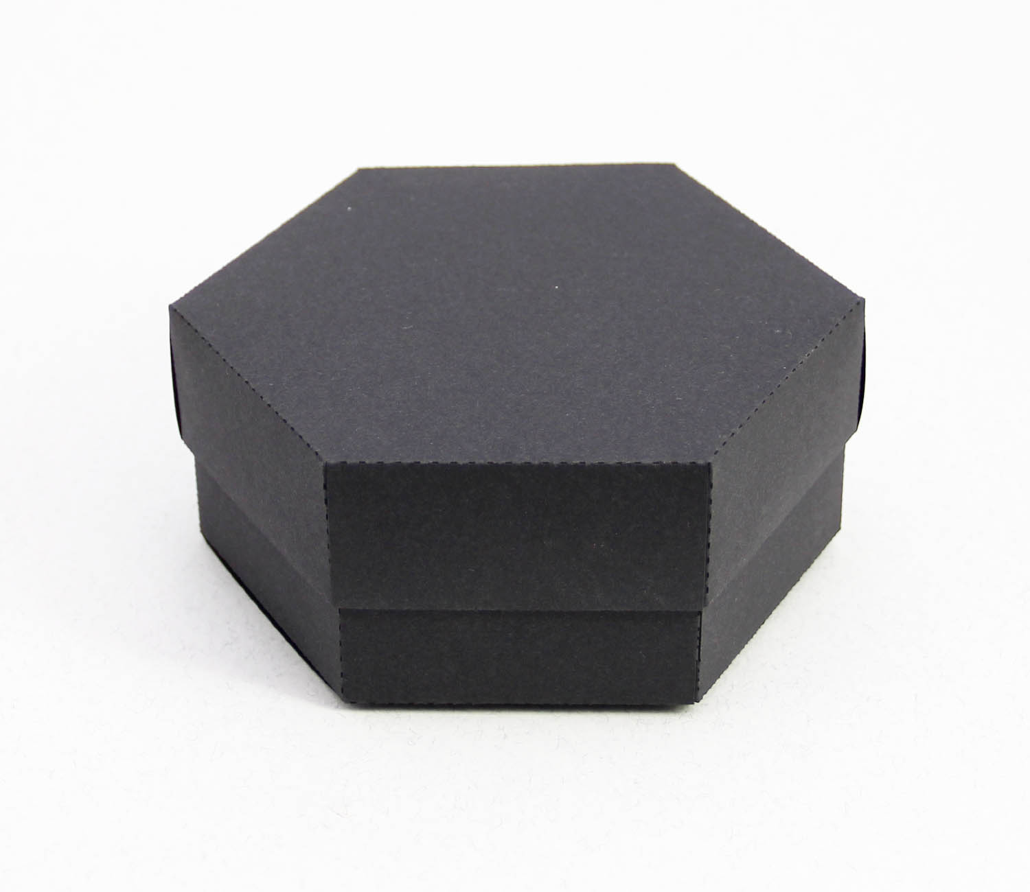 13 x 11 x 5 cm Altıgen Kapaklı Siyah Karton Kutu