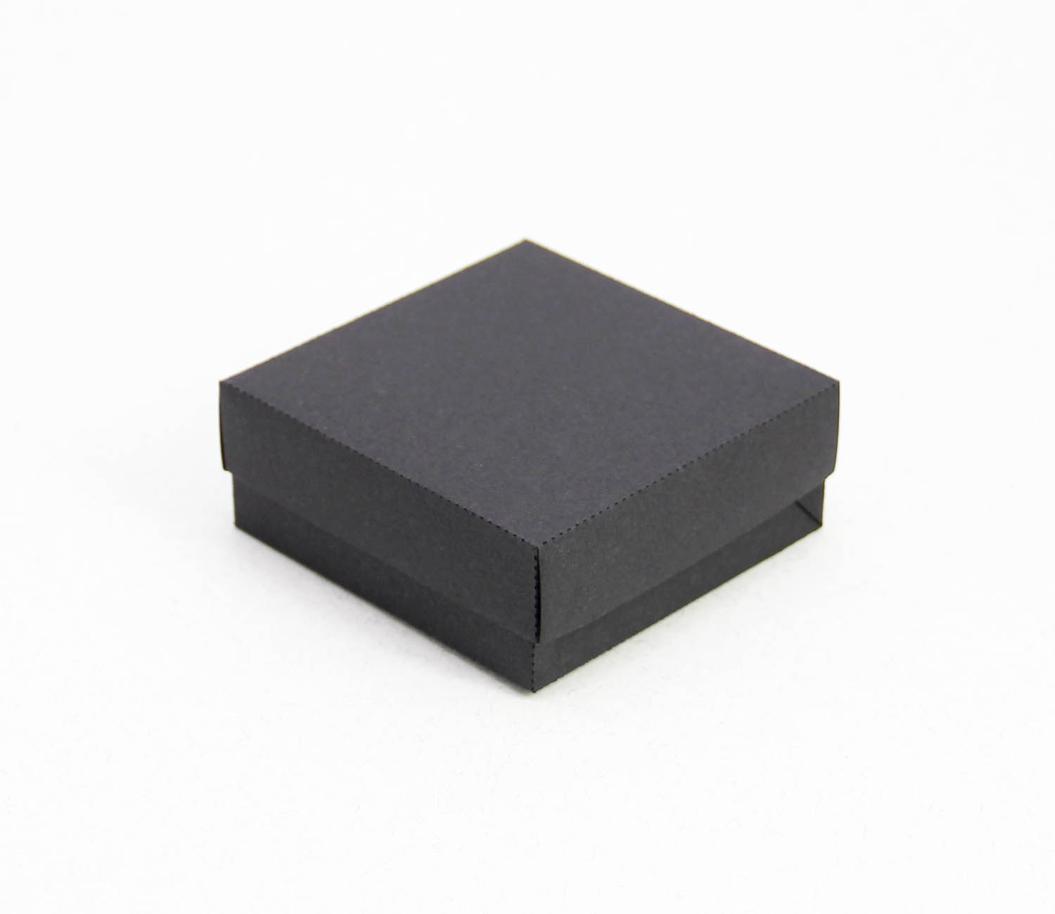 8 x 8 x 3 cm Kapaklı Siyah Karton Kutu