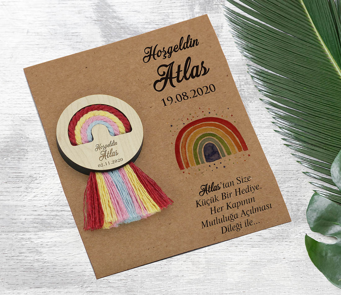 Makrome Gökkuşağı Oval Magnet - Erkek Bebek Şekeri