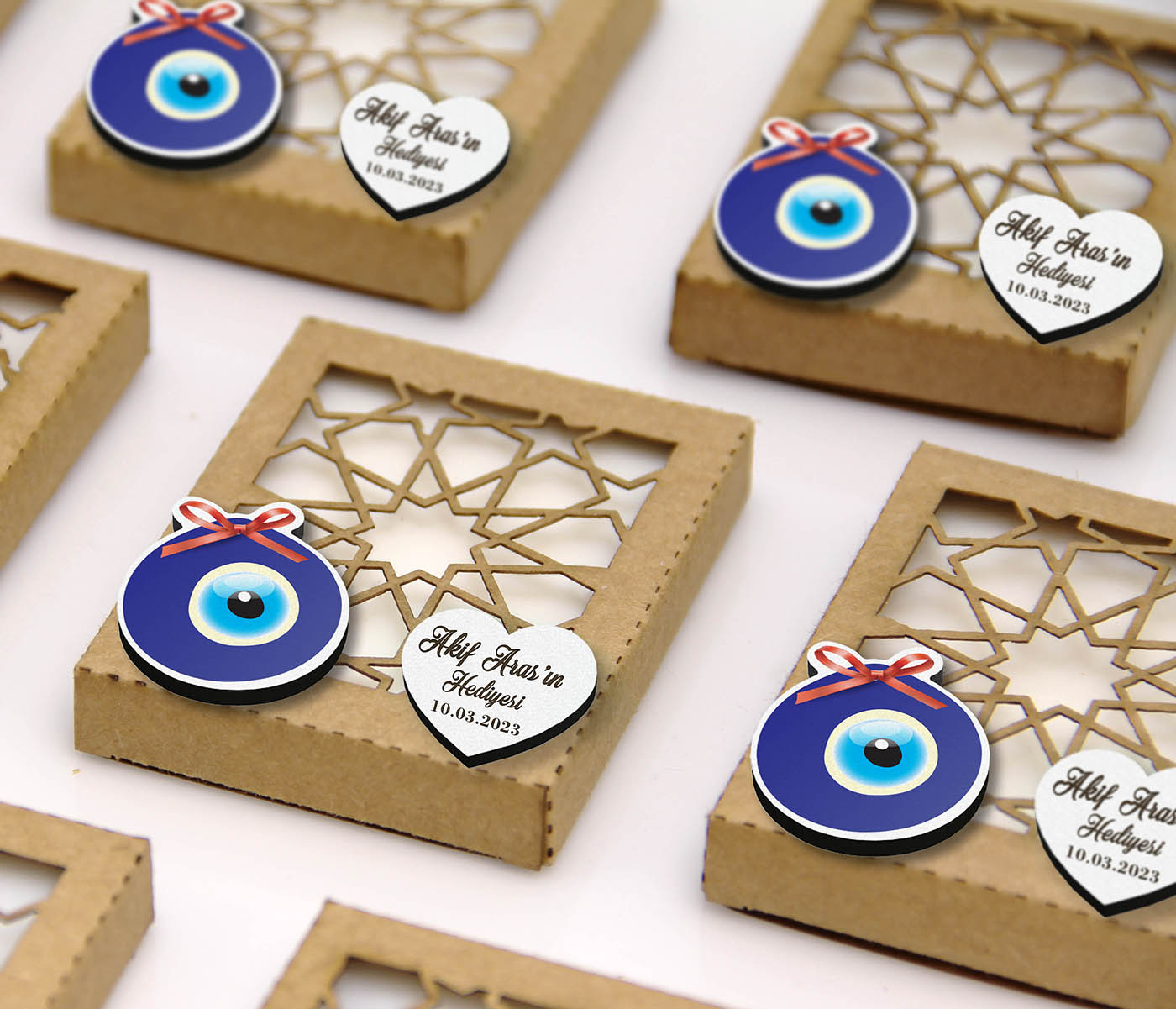 Figür Nazar Boncuğu Detaylı, Osmanlı Desenli Kutulu Sabun - Bebek Şekeri