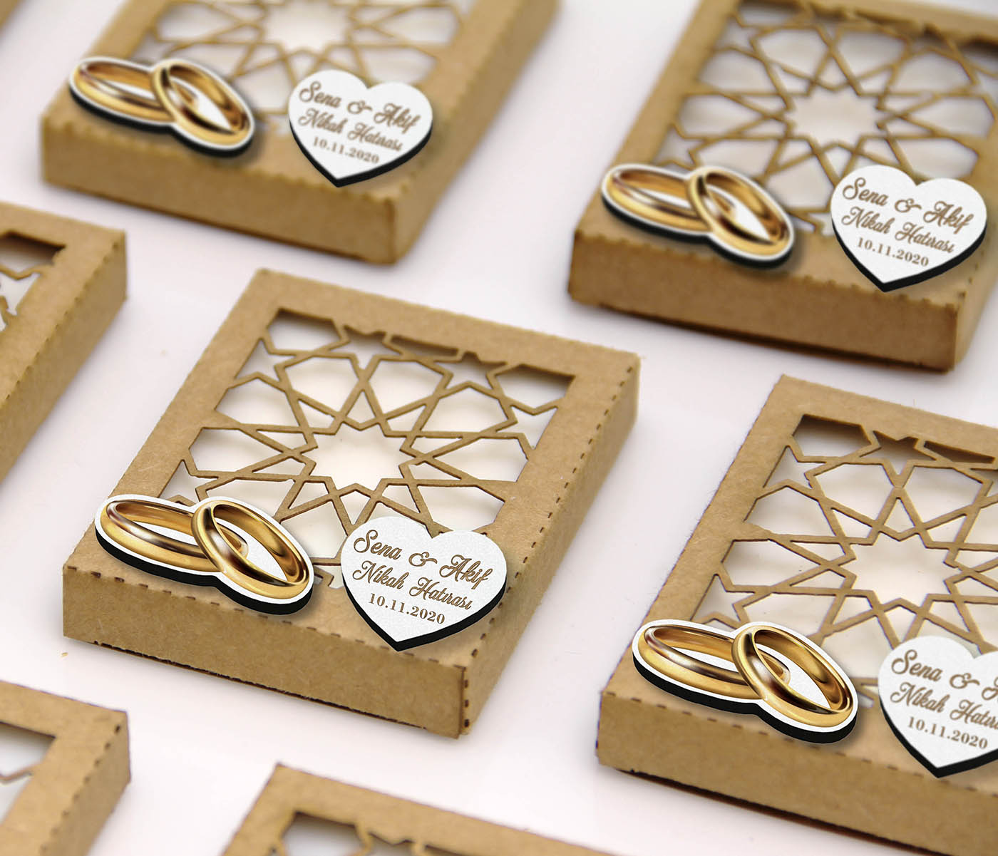 Figür Yüzük Detaylı, Osmanlı Desenli Kutulu Sabun - Nikah, Kına, Nişan Şekeri