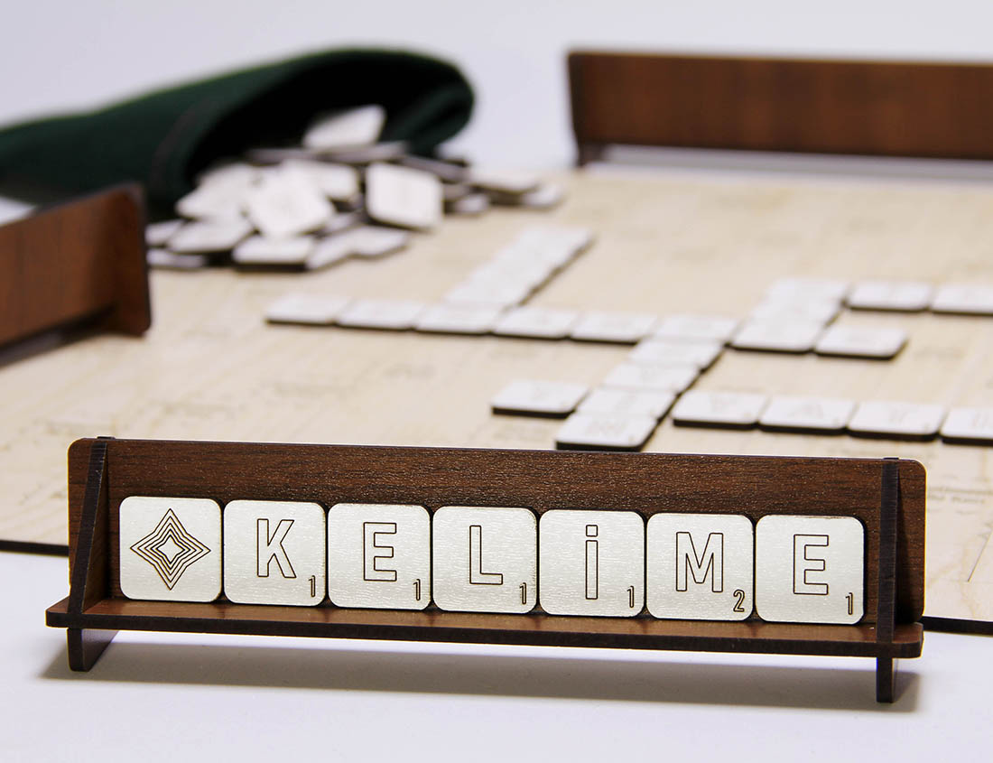 Kelime%20Üretme%20Oyunu,%20Türkçe%20Scrabble%20ve%20Koridor%20Oyunu